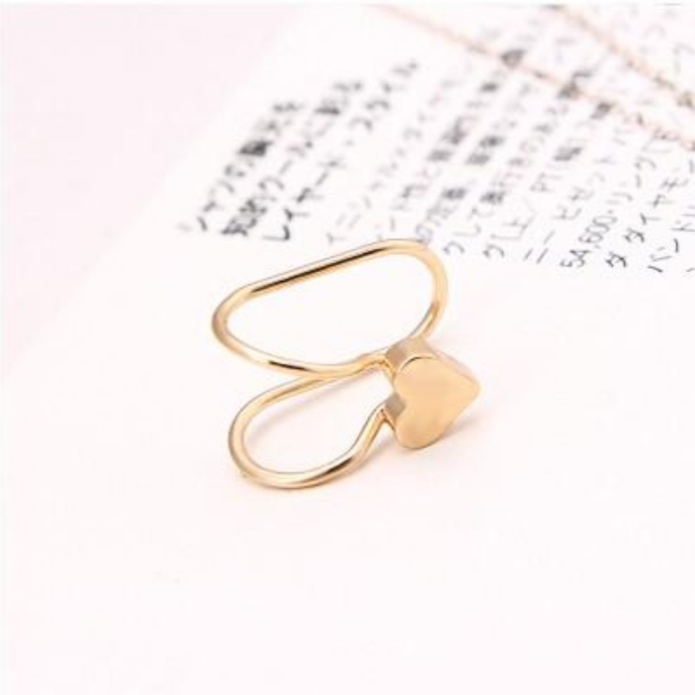 👀 LOOK! 4 for $13📦 Women's Earrings👂Ear Cuff 💜 - Picture 3 of 3